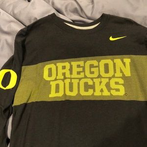 Lightweight long sleeve Oregon ducks shirt